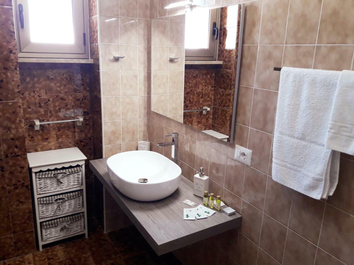 B&B Brezza Marina Torre Pali Buitenkant foto