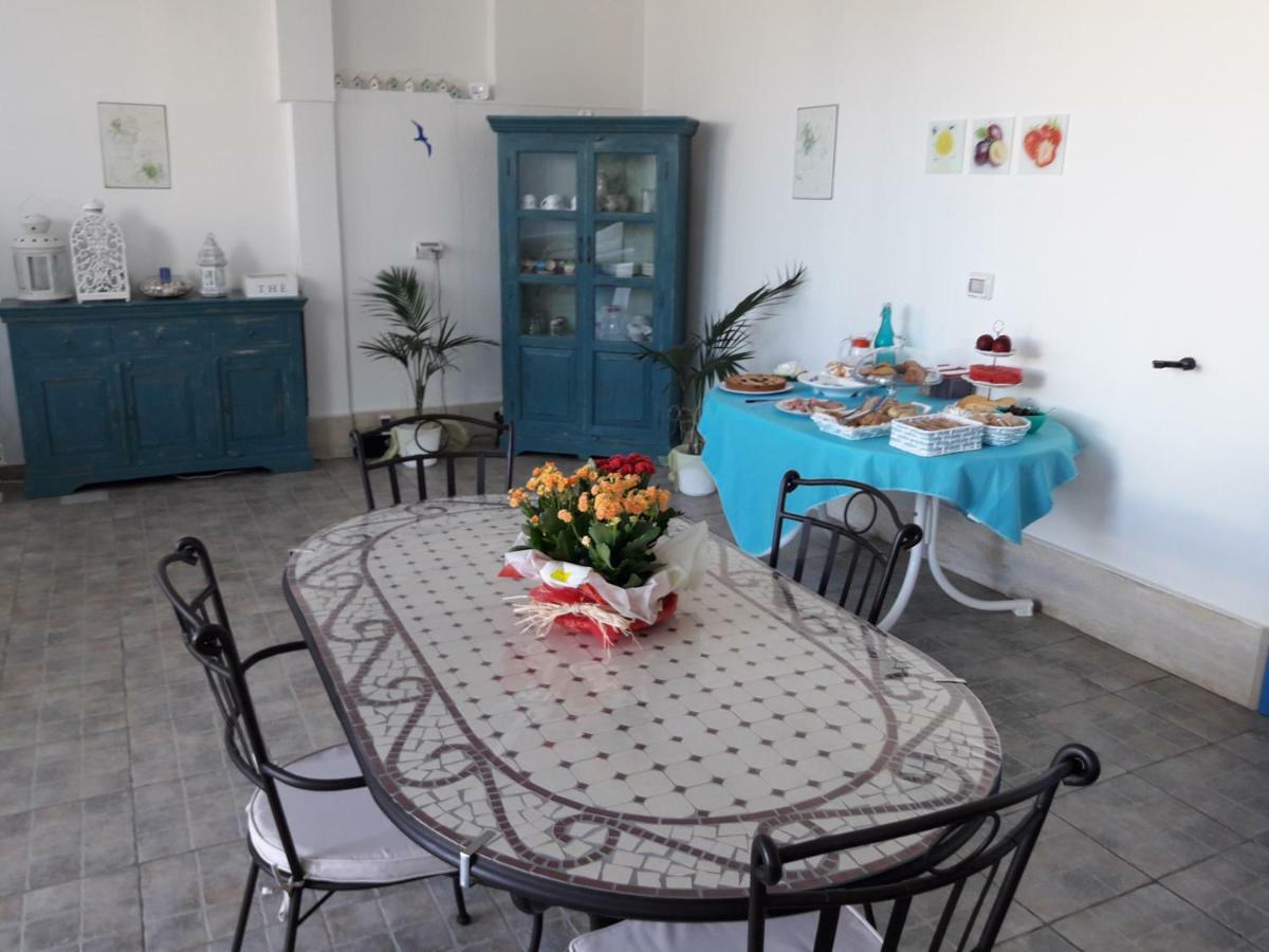B&B Brezza Marina Torre Pali Buitenkant foto